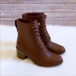 Timberland Brown Lace-Up Leather Block Heel Ankle Boots